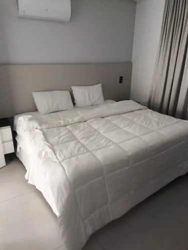 Cabeceira de cama planejada em mdf com LED