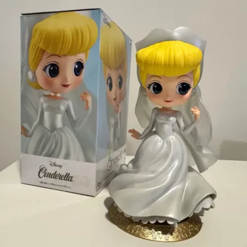Action Figures Qposket Disney - Cinderela / Cinderella (versão Noiva)