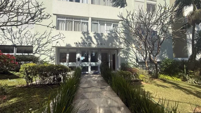 Apartamento térreo, oportunidade única.
