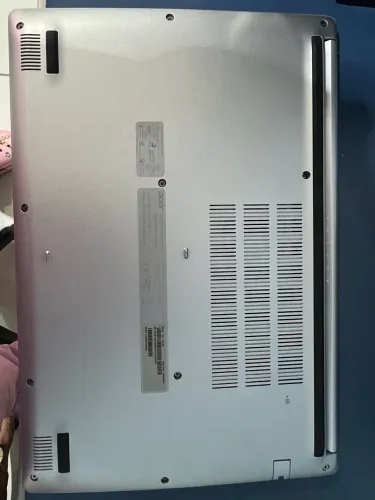 Vendo um notebook 