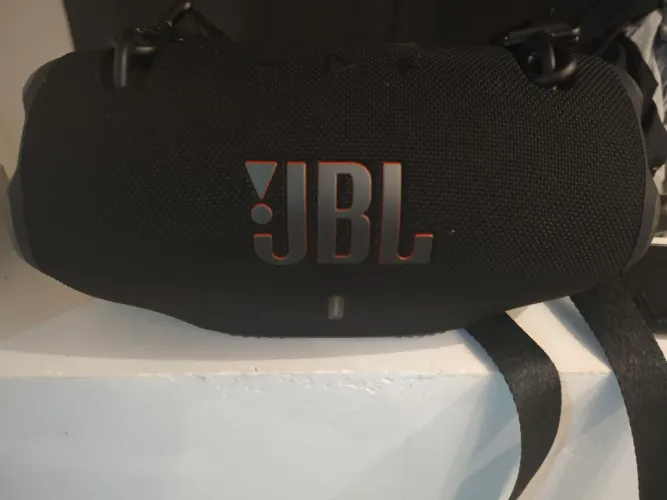 JBL 4 boombox