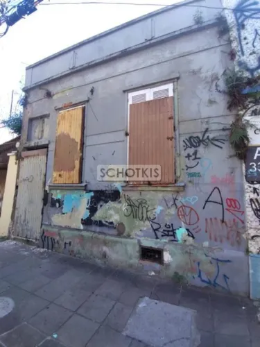 IMOBILIÁRIA SCHOTKIS VENDE TERRENO NA GEN. LIMA E SILVA PRÓXIMO DOS PRINCIPAIS RECURSOS DA