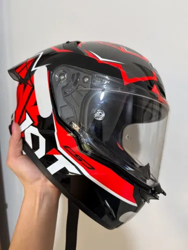 Capacete