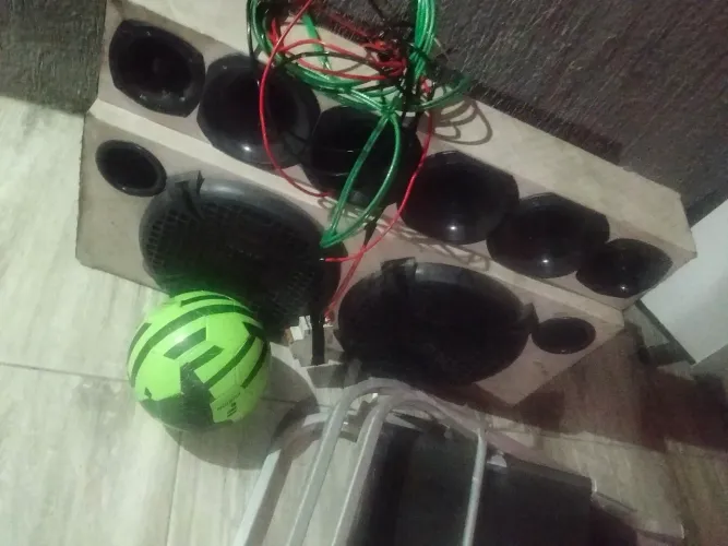 Som automotivo
