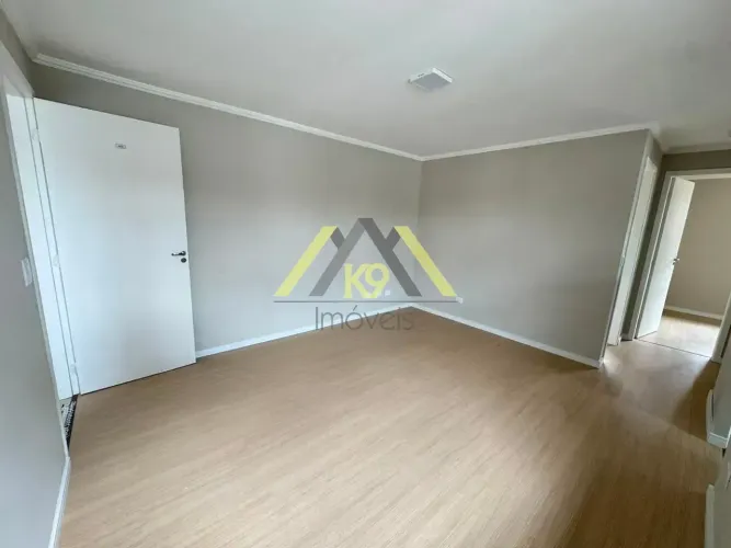 Apartamento 2 dormitórios à venda no Santa Cândida em Curitiba