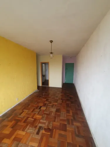 Vendo Apartamento 2/4, 3º andar, Planejados, Garagem em Macaúbas / Salvador
