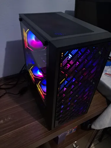 Pc Gamer 5600GT + RX 6600 + 16GB RAM + 1TB