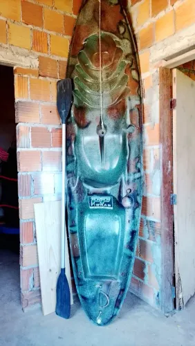 Vendo caiaque em estado de semenovo (urgente)