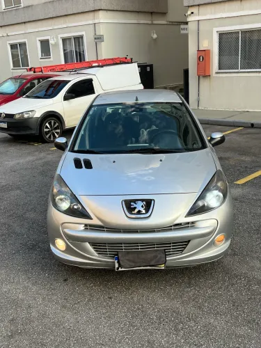 Peugeot 207 XR Sport 1.4 Flex 8V 5P 2012