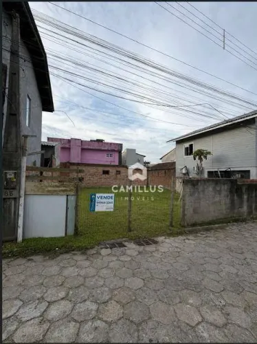 Terreno à venda, 126 m² por R$ 650.000,00 - Campeche - Florianópolis/SC