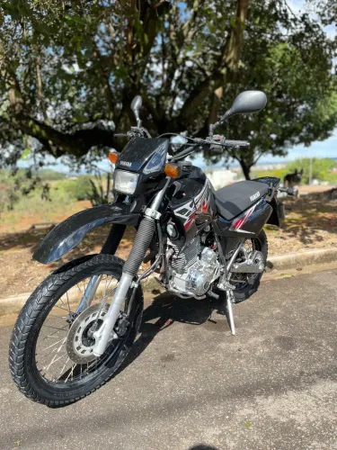 XT 600 Yamaha - Moto filé - Franca/SP