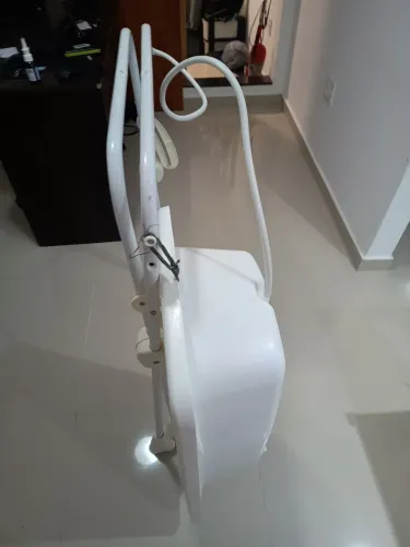 Banheira Burigotto Branca com Suporte