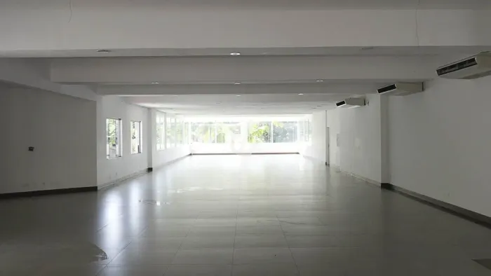 Imóvel Comercial Bairro Carvoeira
