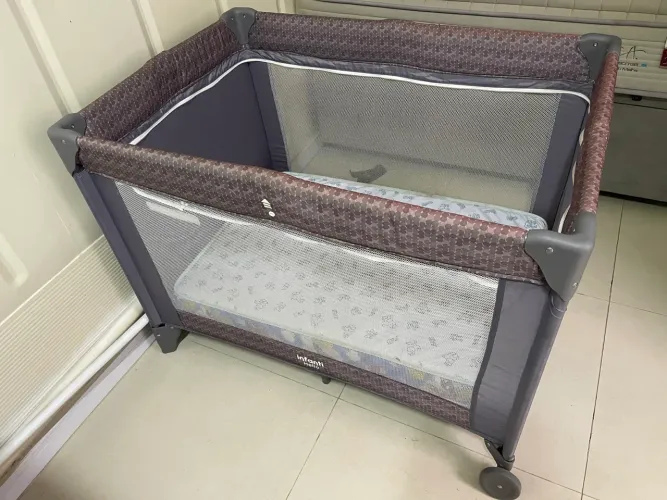 Berço Chiqueirinho Voyage Sleep 2 Níveis De Altura, 0 A 18kg + Colchão Ortobom