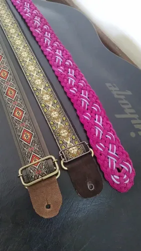 Correias de violao guitarra baixo etc