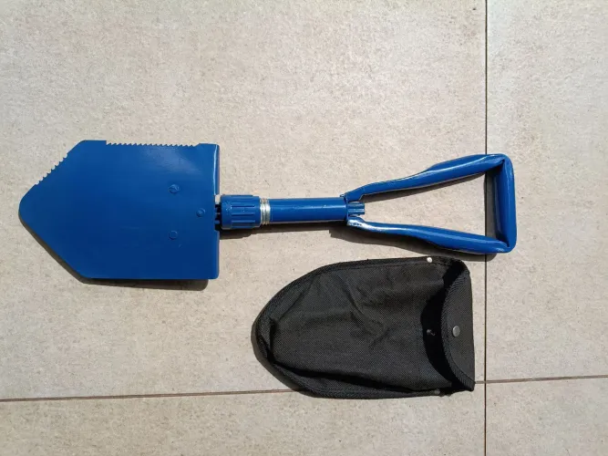 Pá dobrável para camping 