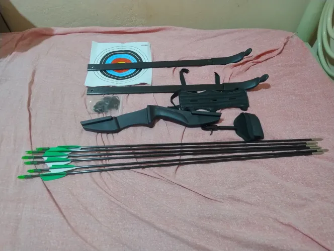Vendo arco recurvo de 50 libras