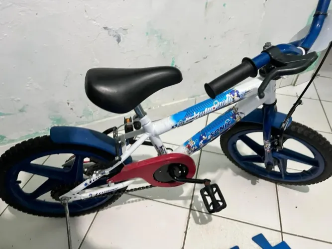 Vendo bicicleta INFANTIL Nova 400 reais