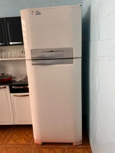 GELADEIRA ELECTROLUX FROST FREE DF44 - 380L