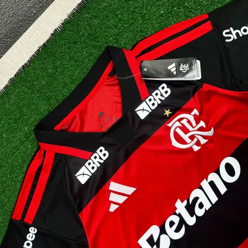 Camisa do Flamengo com patrocínio oficial 2026