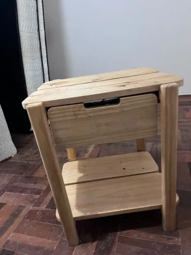 Criado mudo de cabeceira