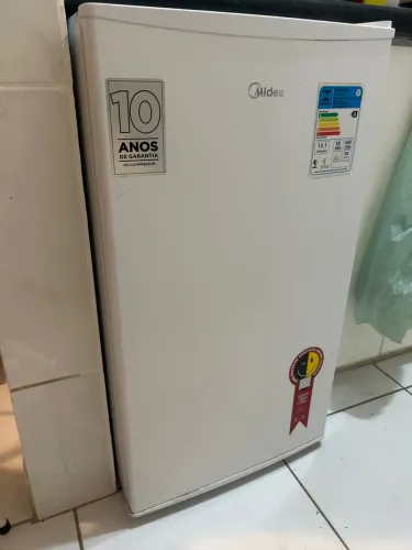 Frigobar Midea 93L