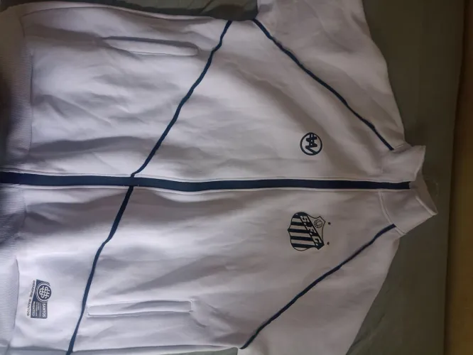 JAQUETA SANTOS X WANTED ID LIMITADA - TAMANHO: GG - SEMI-NOVA - WHITE EDITION