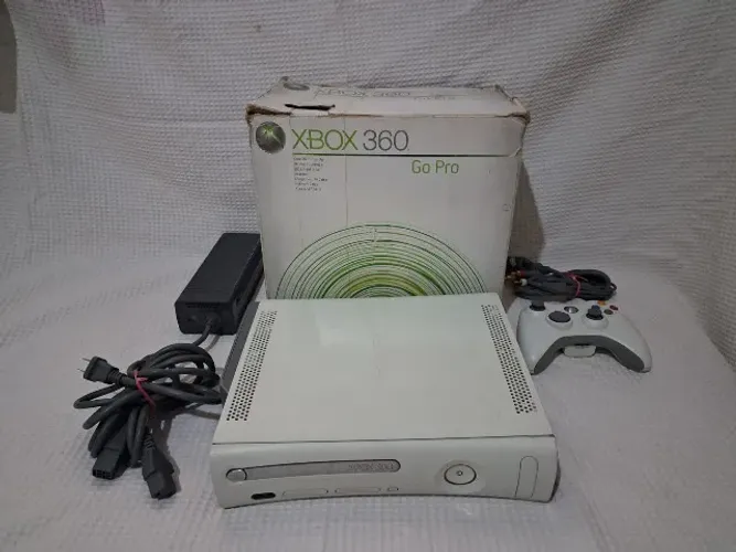 xbox 360 arcade na caixa com hd LT 2.0