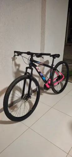 BICICLETA ARO 29 21 VELOCIDADES FREIO A DISCO