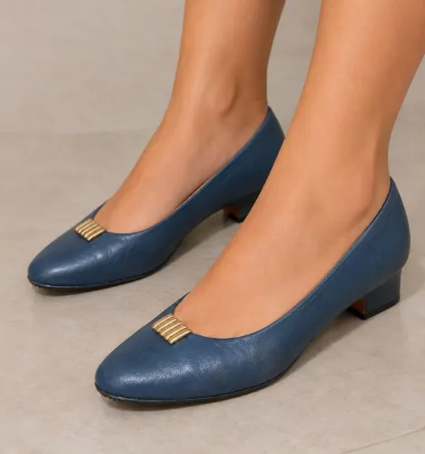 Sapato Corello azul em couro tamanho 37