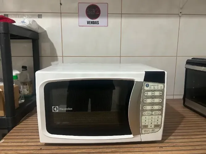 Vendo Microondas Electrolux Branco - Entrega e Garantia Inclusas!!!
