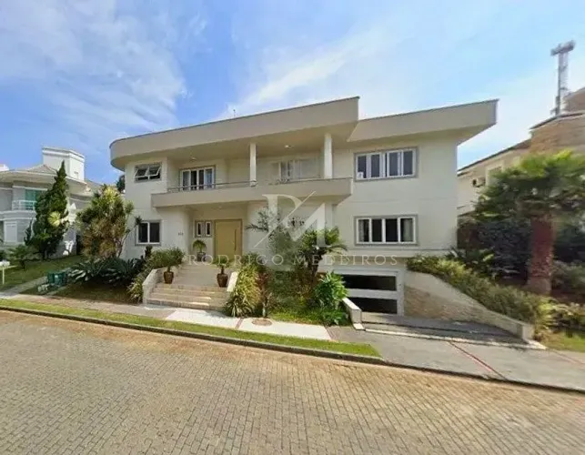 Casa com 6 quartos e piscina em Jurerê Internacional, Florianópolis