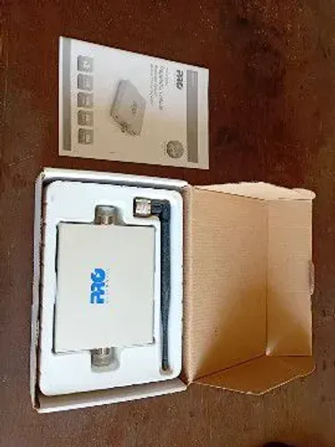 Repetidor de celular para as operadoras Claro, Oi, Vivo e Tim. Cabos de brinde.