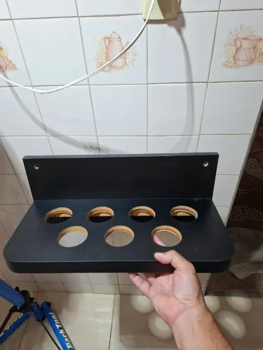 Porta copos ideal para loja, academia ou clínica