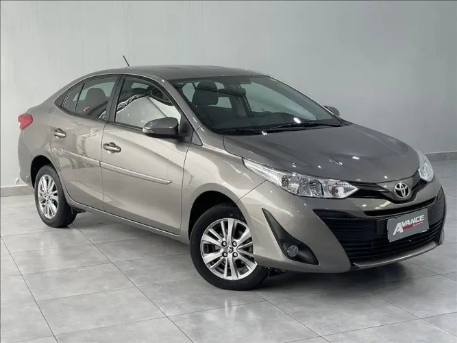 Toyota Yaris XL Sedan 1.5 Flex 16V 4P Aut. 2020