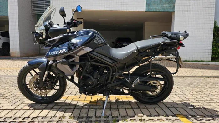 Triumph Tiger 800 XRX