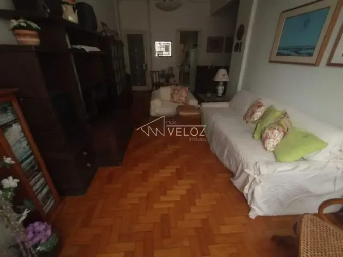 Apartamento - / Residencial / Flamengo