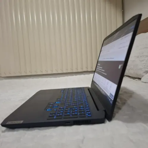 Notebook Lenovo IdeaPad Gaming 3 15.6" Full HD Intel Core i7 16 GB SDRAM 512GB
