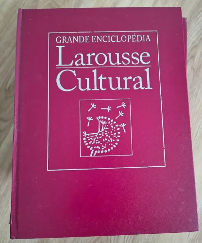 Coleção Grande Enciclopédia Larousse Cultural