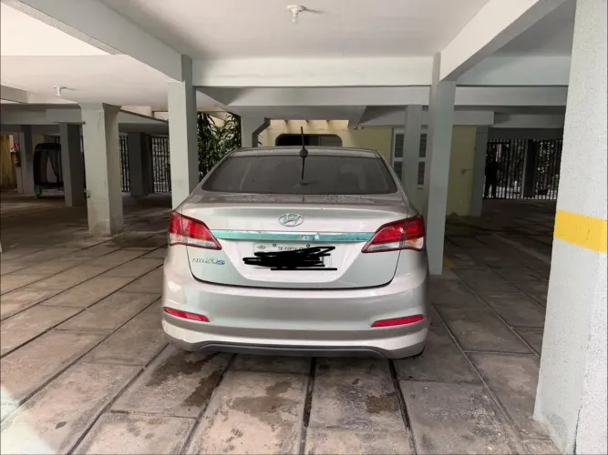 Hyundai HB20S C.plus/c.style1.0 Flex 12V Mec. 4P 2019