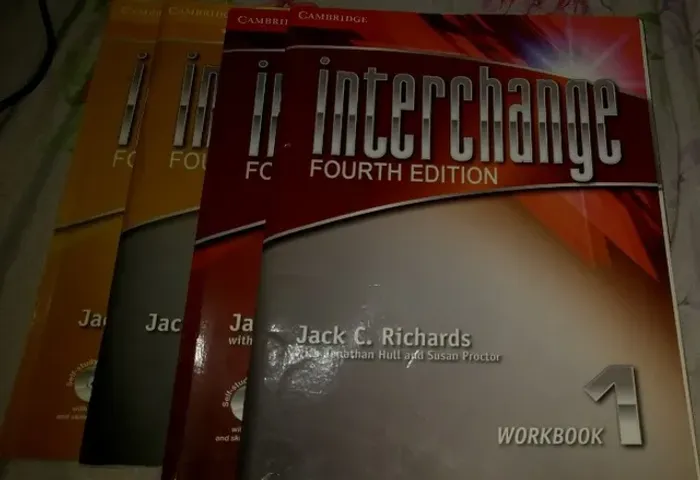 Livro interchange vermelho e amarelo inglês 