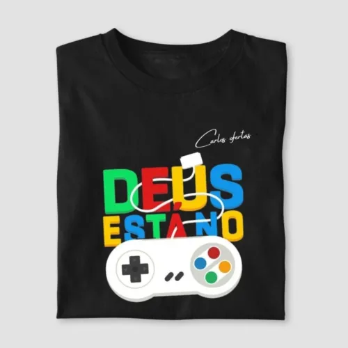 Camiseta Deus está no controle - Entrega grátis em são Luís a combinar