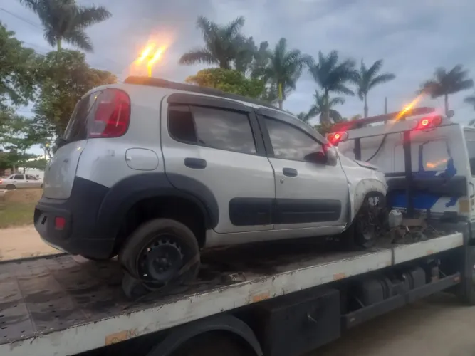 Sucata de Fiat uno way 1.0 2012 para venda de peças 