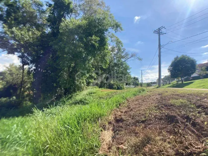 Terreno à venda no Condomínio Terras de Santa Teresa em Itupeva, interior de São Paulo