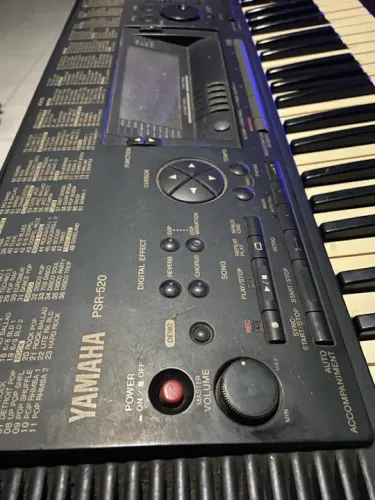 yamaha psr 520