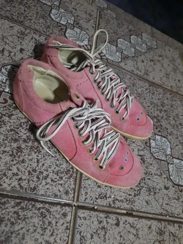 Tênis feminino lindo