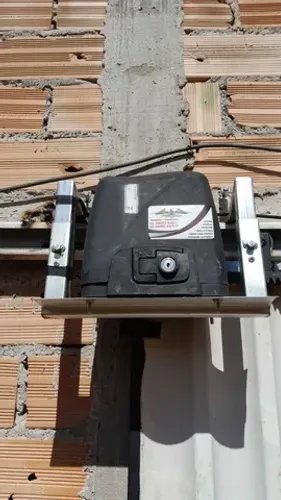 Portão eletrônico novo já instalado