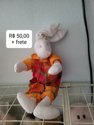 Coelho de Pelúcia - Decoração para Páscoa 