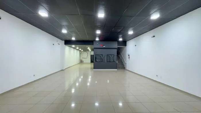Salão para alugar em Campinas, Cambuí, com 226 m²