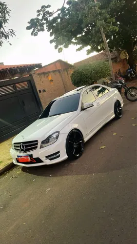 Mercedes-Benz C-200 CGI Avantgarde 1.8 16V 184cv Aut. 2014